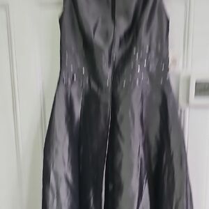 Elegant Jones New York Evening Dress